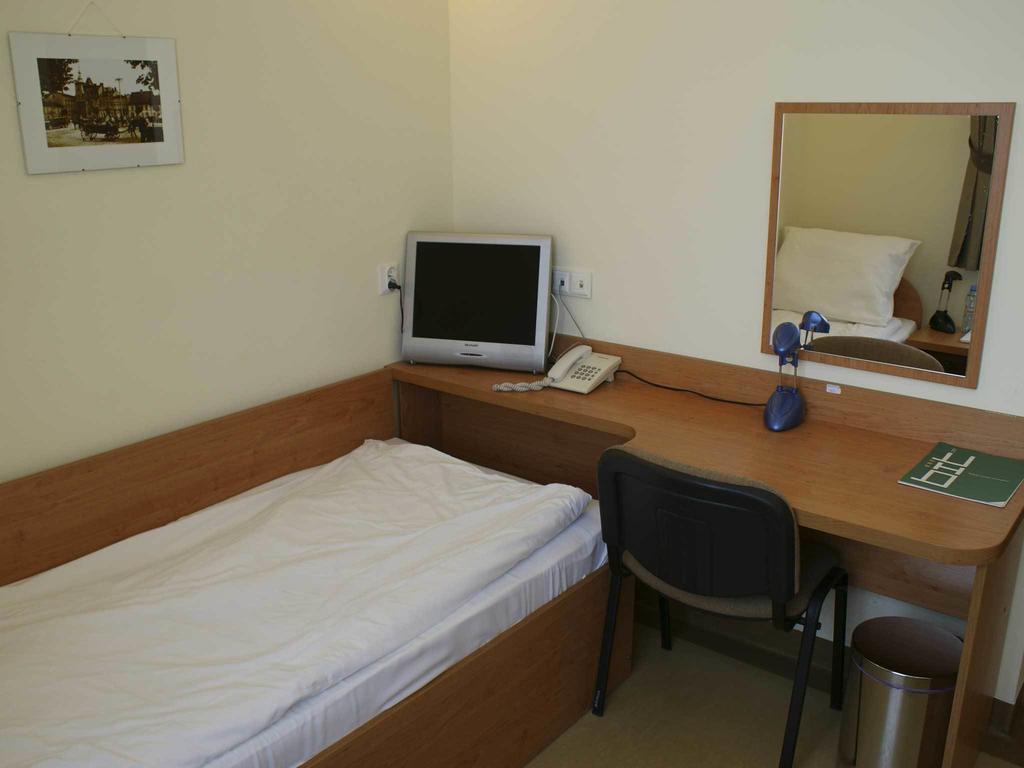 Bit Hotel Bielsko-Biała Phòng bức ảnh